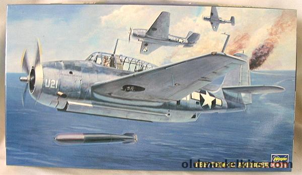 Hasegawa 1/72 TBF / TBM1-C Avenger - VC-17 or VC-19, AP33 plastic model kit